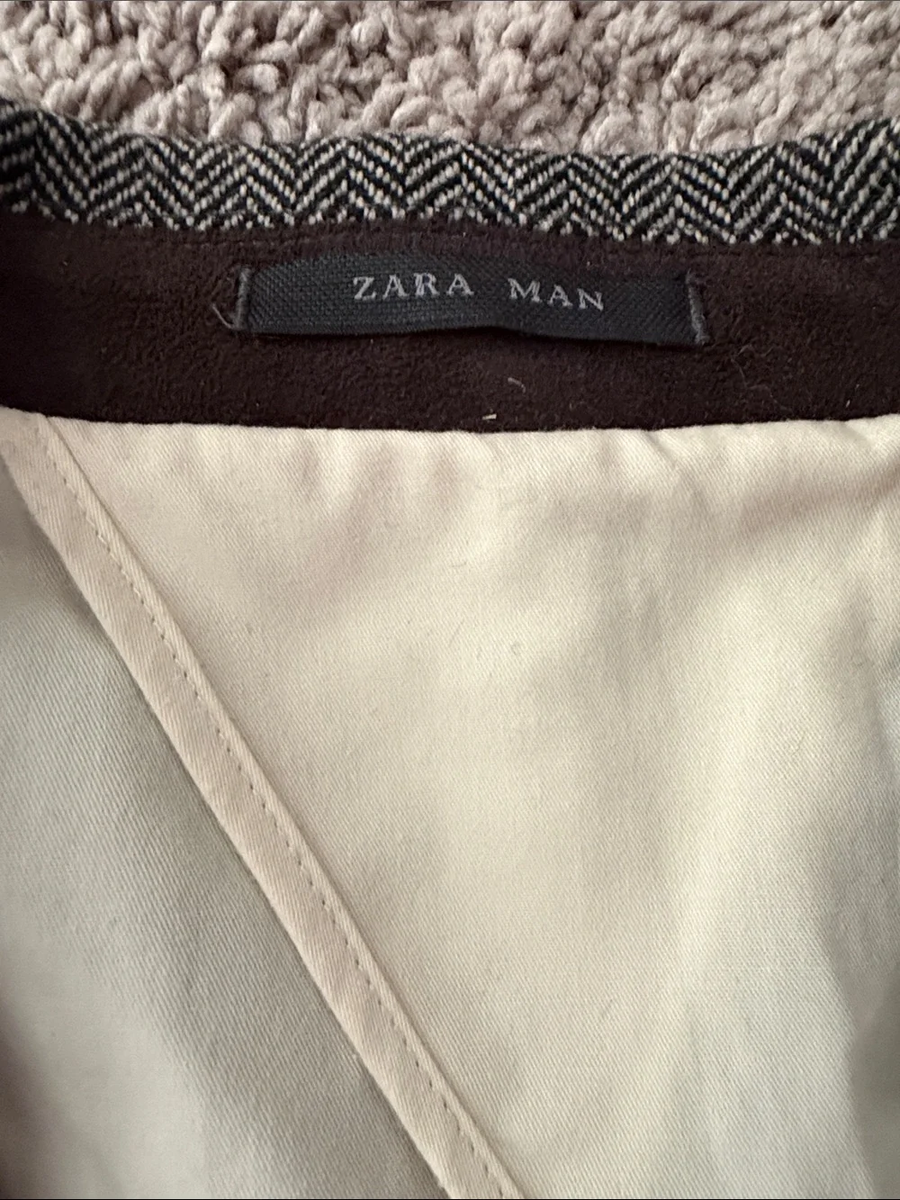 Zara Men's Gray Herringbone Sport Coat with Brown Elbow Patches